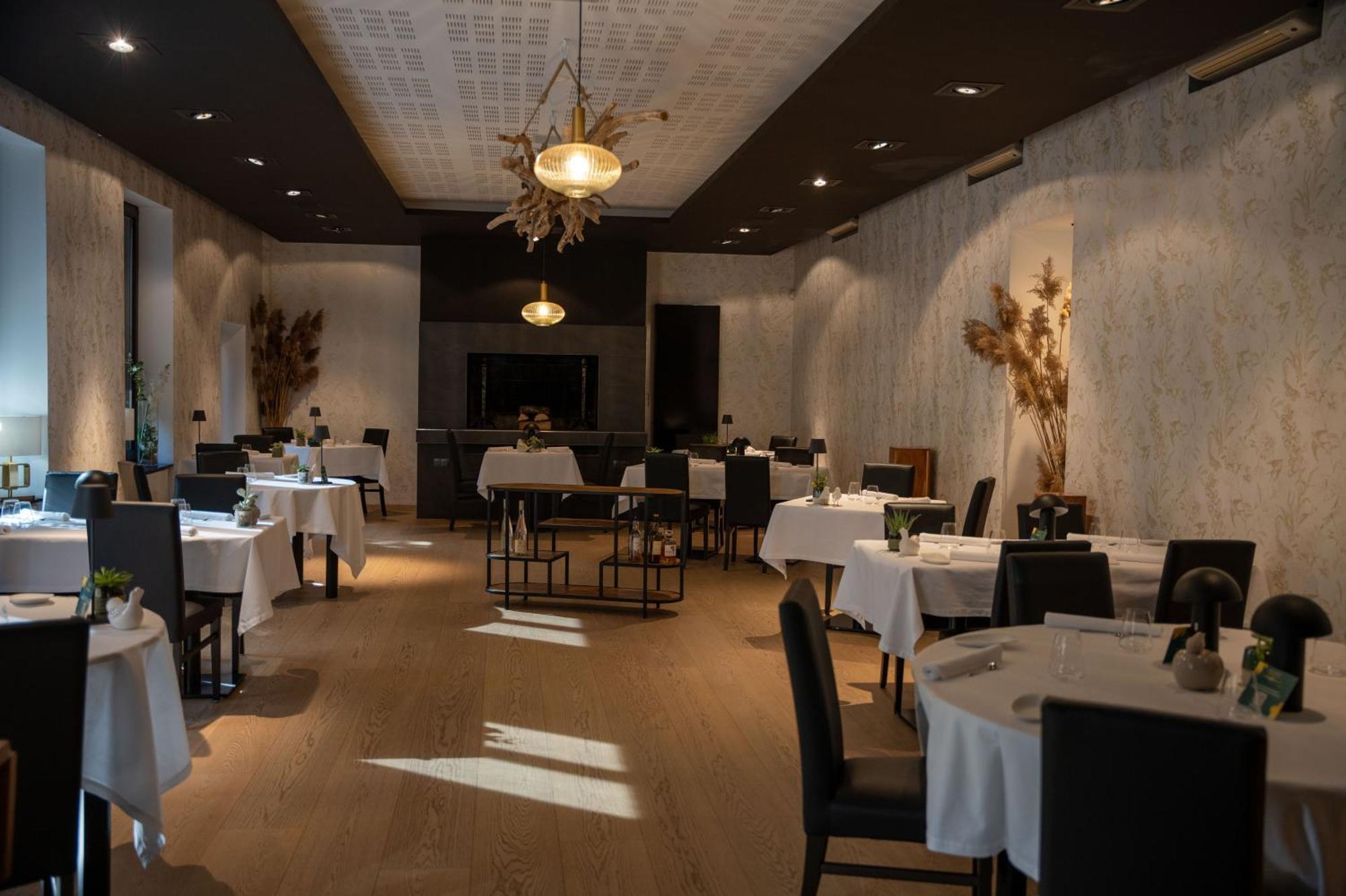 Hôtel Restaurant La Charrue - Plateau Repas sur réservation Sand Exterior foto