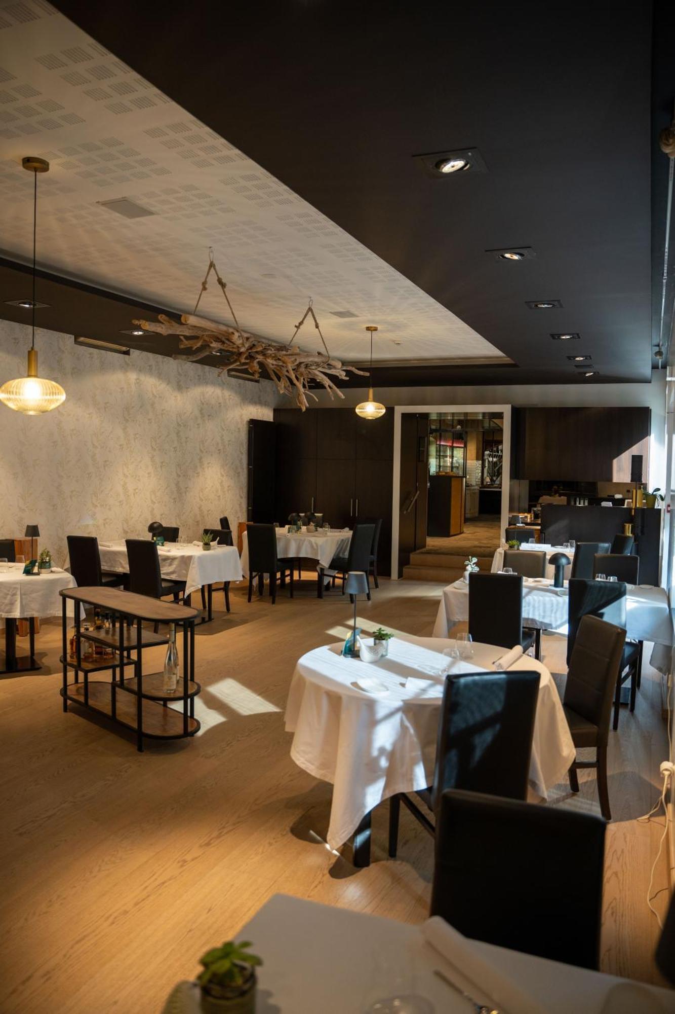 Hôtel Restaurant La Charrue - Plateau Repas sur réservation Sand Exterior foto